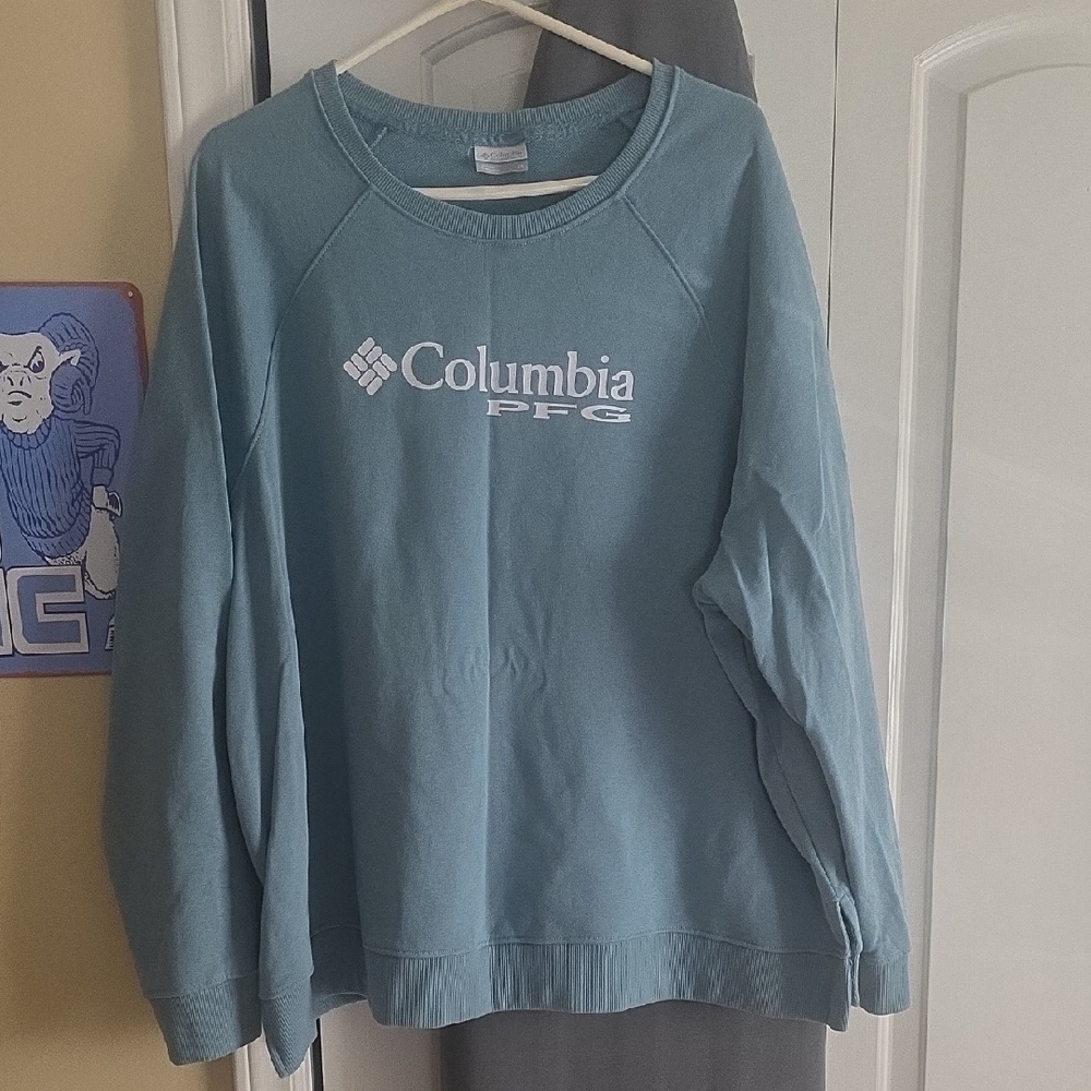 Columbia PFG Teal Sweatshirt